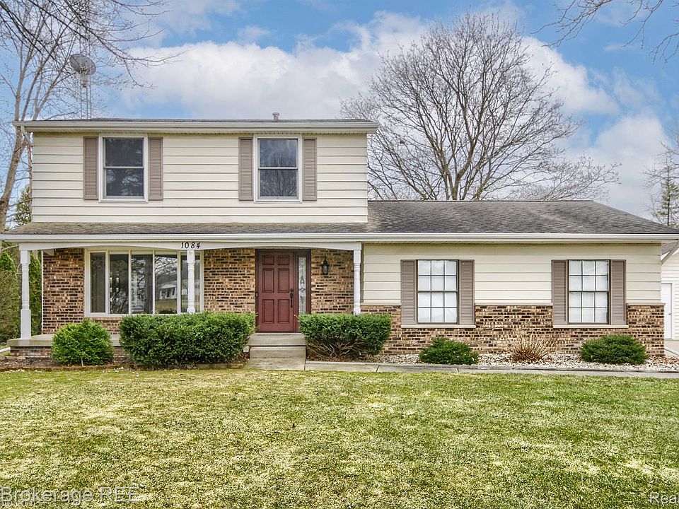 1st image of 1084 Hollyhock Cir