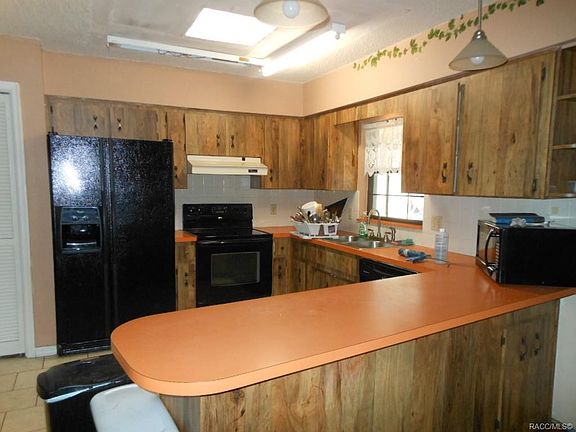 4th image of 7629 E Applewood Dr