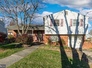 15 Colgate Dr, Cherry Hill, NJ 08034