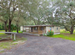 203 POND Circle, Interlachen, FL 32148