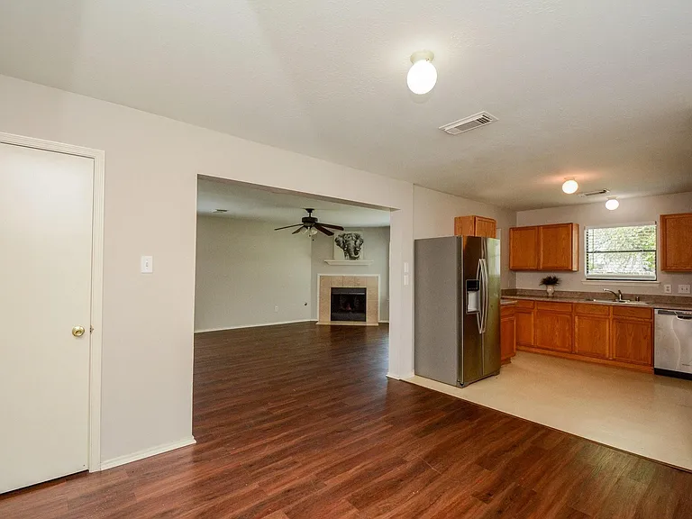 6835 Lower Arrow Dr — Photo 8