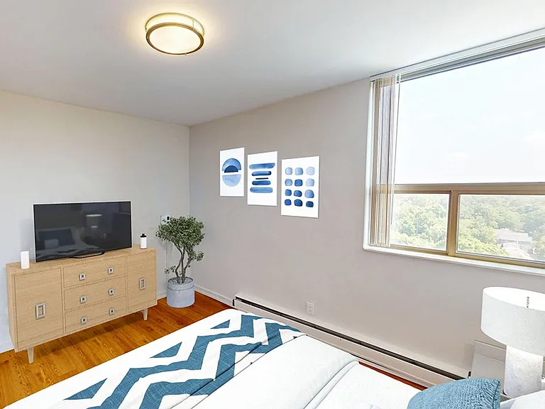 1209 Richmond St — Photo 21