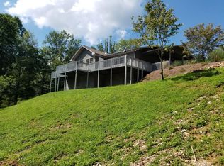 753 Briar Patch Mountain Rd, Fries, VA 24330