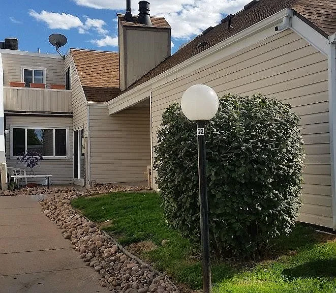 2690 S Xanadu Way — Photo 6