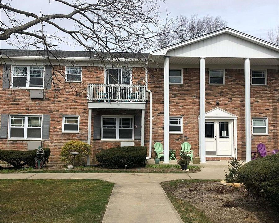 1st image of 46 Fairharbor Dr #46
