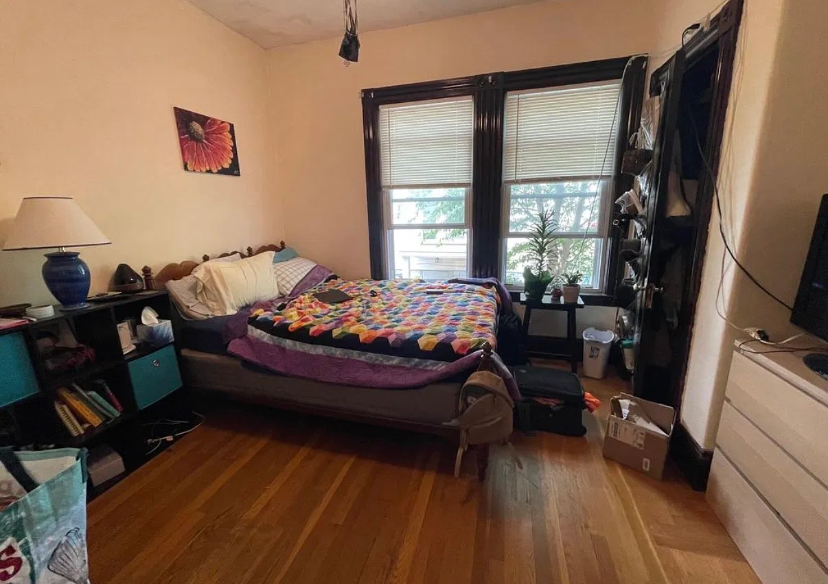 2 bed, 1000 sqft, $3,000 — Photo 1