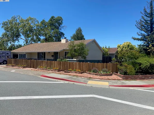 507 Adrian Way, San Rafael, CA 94903