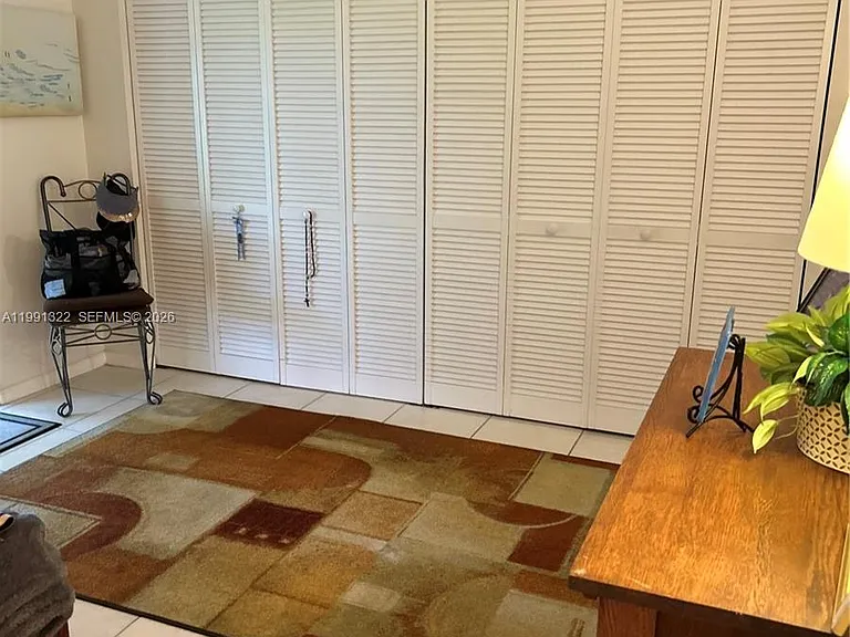 181 Newport #181-K — Photo 7