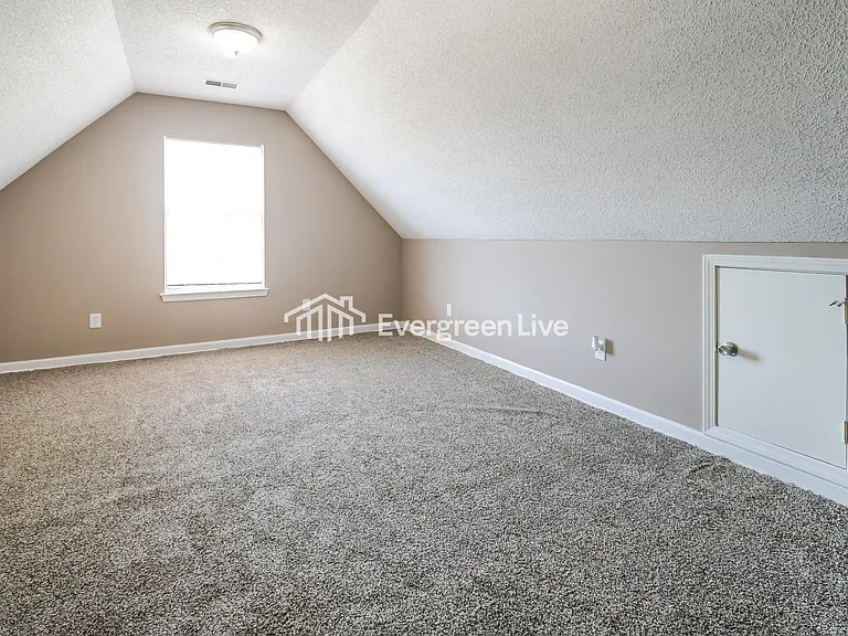 1000 Hamilton Place Cir — Photo 8