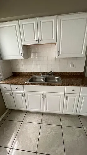 116 Hawley St #1 Photo 1