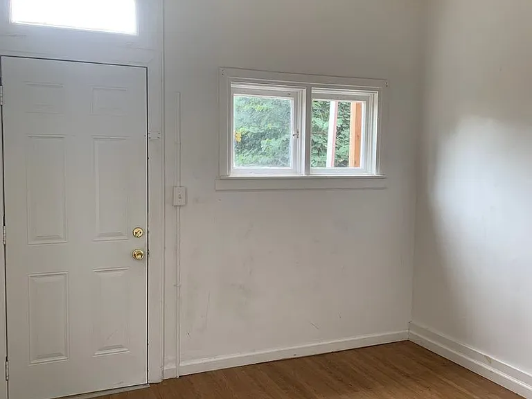 154 Lafayette St #1 — Photo 11