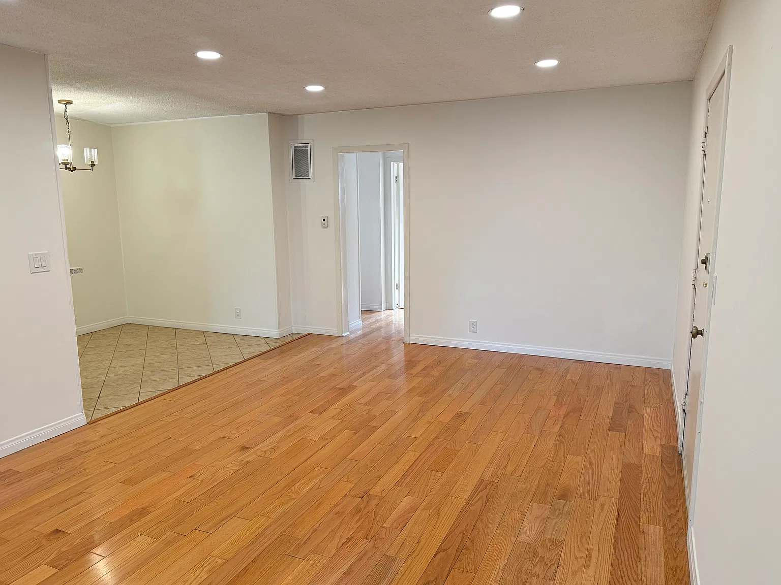 2 bed, $2,850 — Photo 3