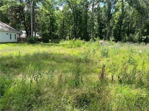 66325 Markham Dr, Lacombe, LA 70445