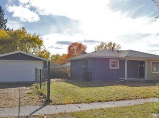 5301 Military Ave, Brighton, MI 48116