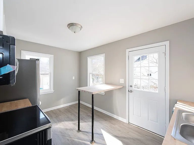 4715 Green Glen Ln — Photo 9