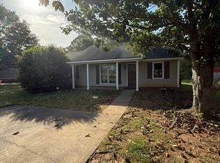 1020 Rocky Branch Rd, Bogart, GA 30622
