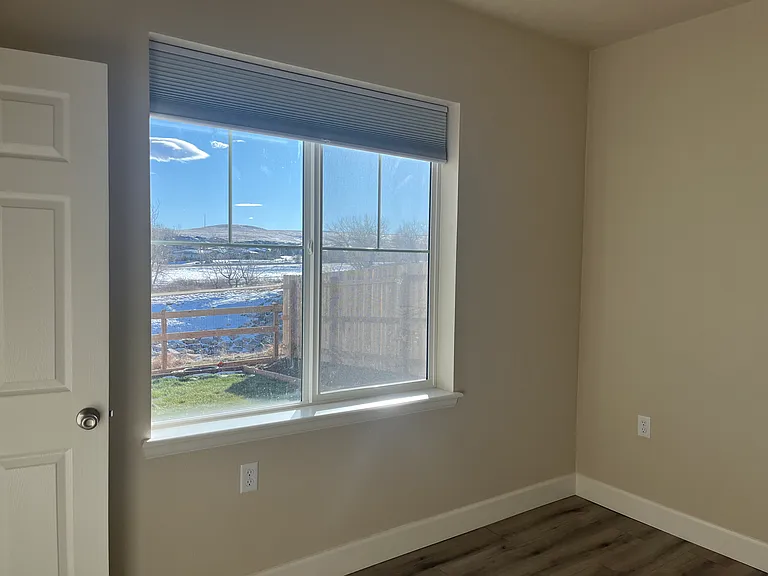 2465 Andrew Dr — Photo 18