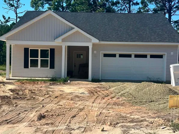 330 Libby Lane, Pinebluff, NC 28373