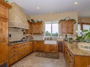 9545 Carmel Rd, Atascadero, CA 93422