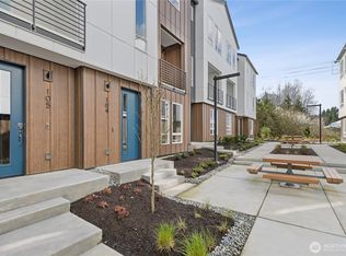 12217 137th Place NE #2704, Redmond, WA