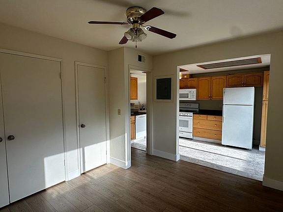 5th image of 1440 Stokes St