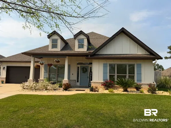 370 Apollo Ave, Gulf Shores, AL 36542