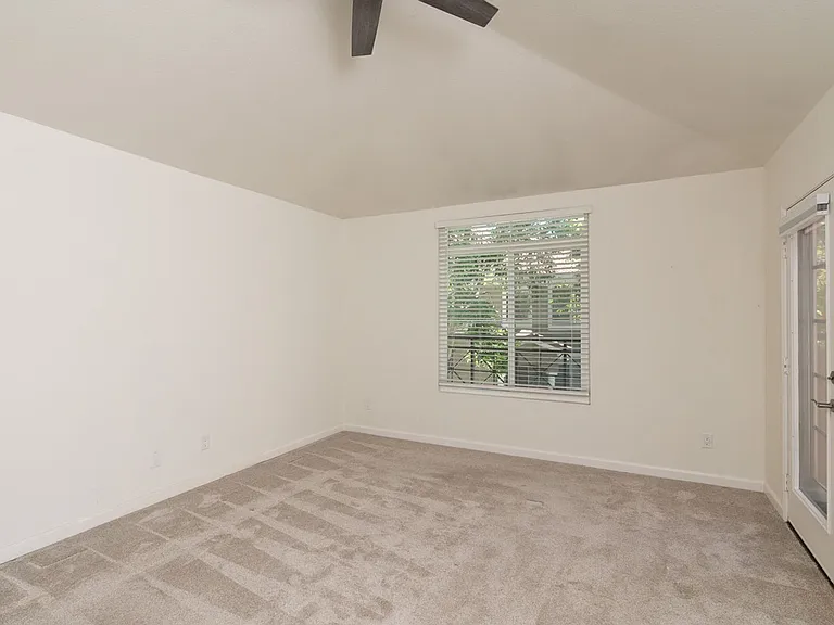 11930 Black Mountain Rd #12 — Photo 17