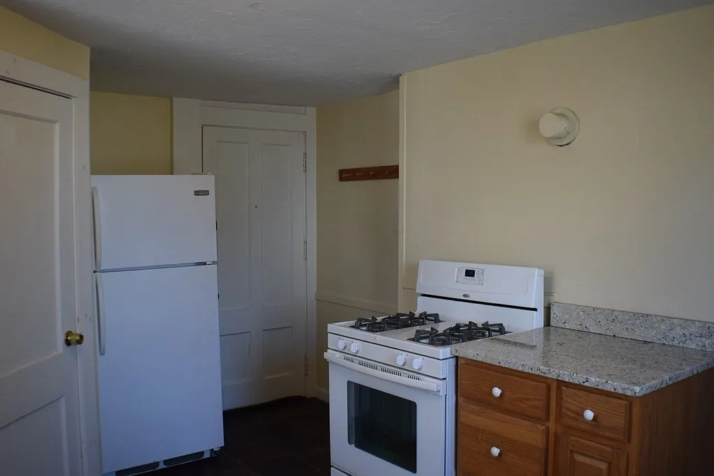 1 bed, $1,200 — Photo 3