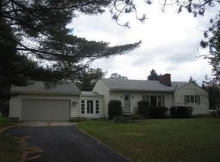 541 Forsyth Blvd, Northfield, OH 44067