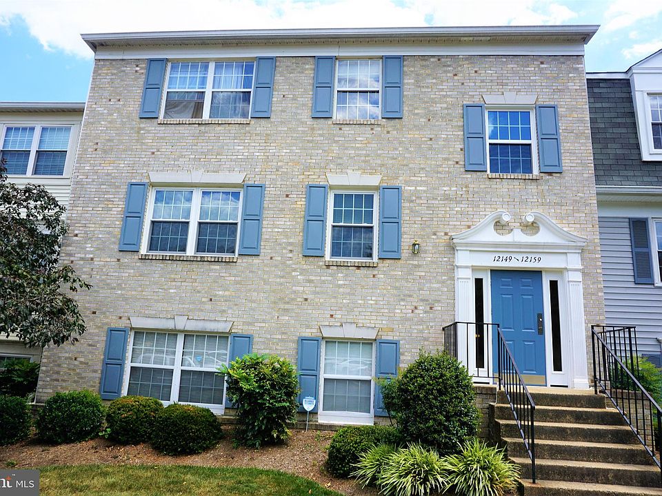 1st image of 12153 Chaucer Ln