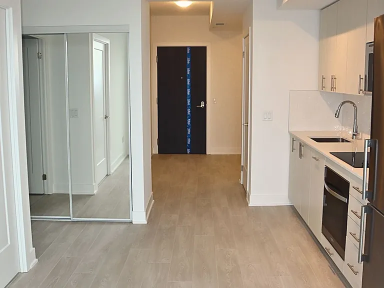 2545 Simcoe St N #Penthouse 21 — Photo 6