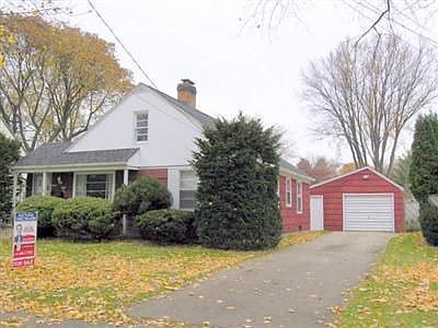 Home for Sale in Kalamazoo, MI $64,900