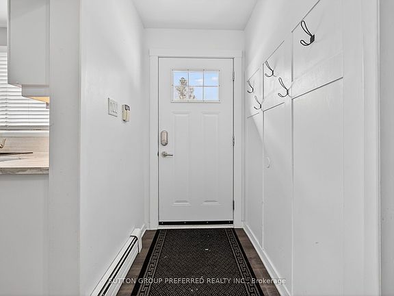 5th image of 264 Chittick Cres
