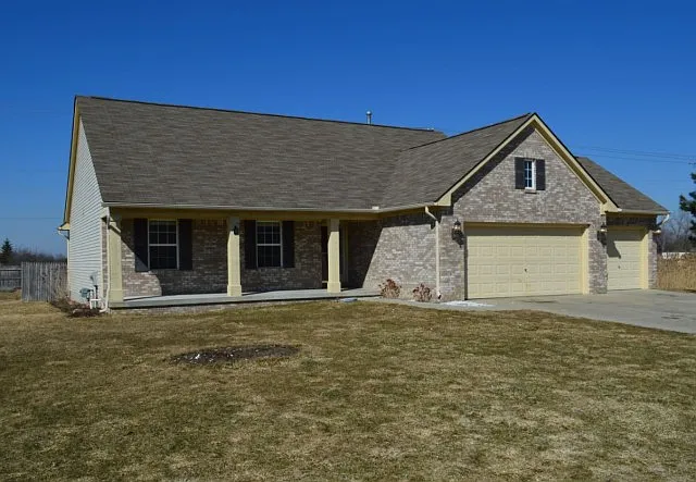 4025 Grand Oaks Ct photo 1