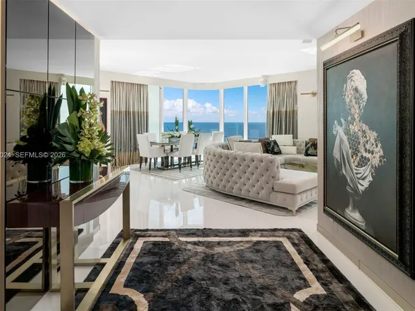 300 S Pointe Dr APT 1501, Miami Beach, FL 33139