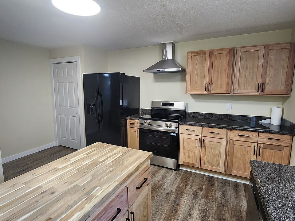 Kitchen 1