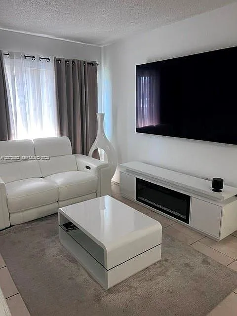 Magnolia Lane Condo — Photo 3