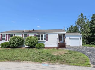 4 Charleston Ridge Rd, Hampstead, NH 03841