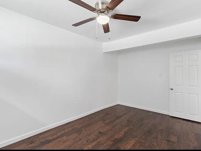 8410 Elrod St — Photo 18