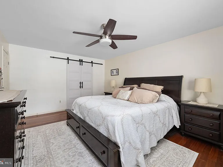 6 Roseville Ct — Photo 27
