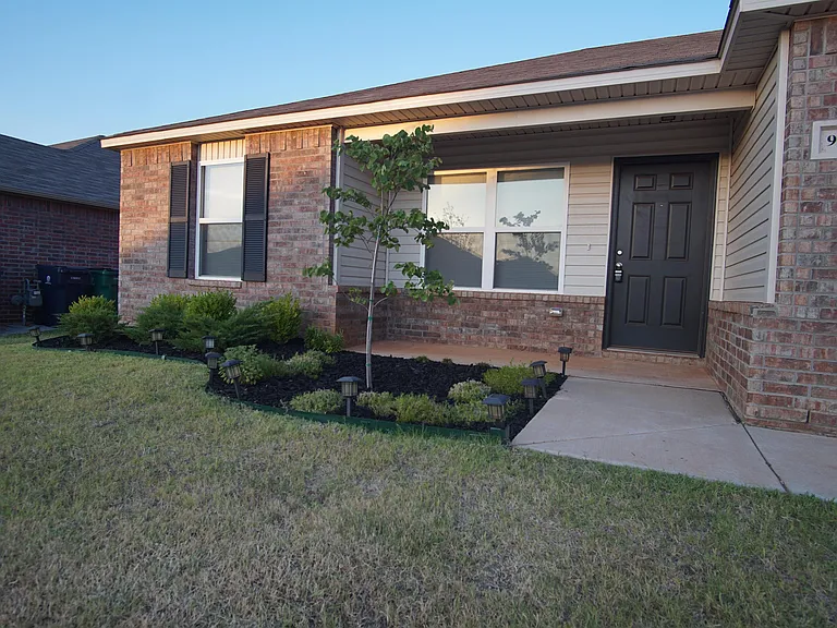 9804 High Noon Rd — Photo 19