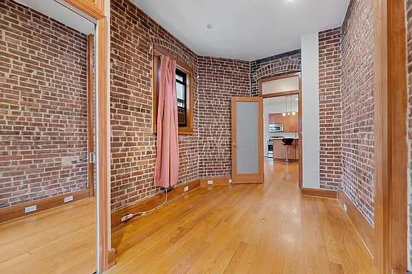 Rented by REAL New York | media 15