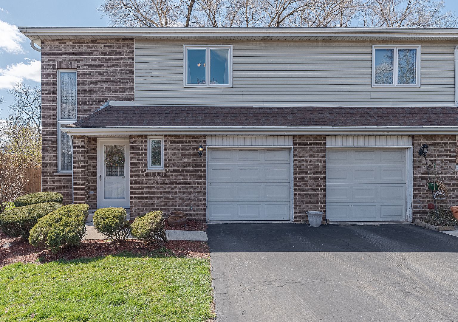 10956 S 76th Ave UNIT D, Palos Hills, IL 60465 | Zillow