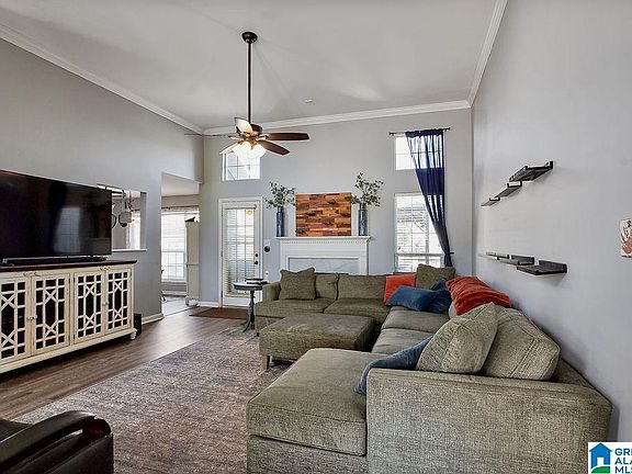 4th image of 5001 Jacobs Way