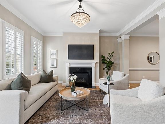 2nd image of 2723 Davis Oaks Pl