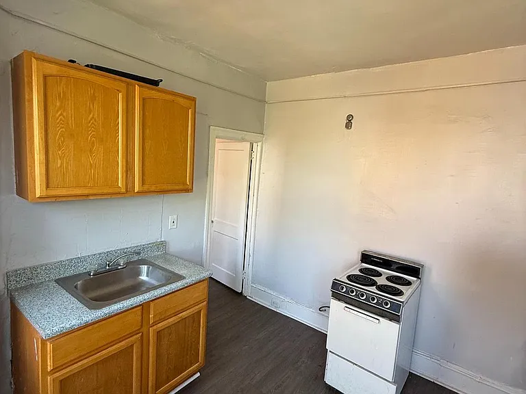 5336 Vine St #2F — Photo 4