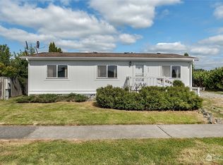 1800 N 33rd Pl, Mount Vernon, WA