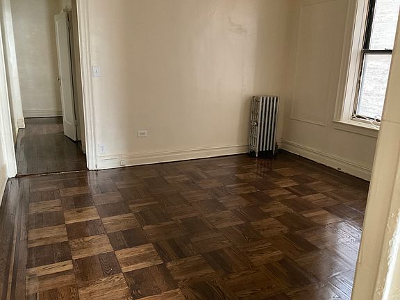 4th image of 2309 65th St APT B2