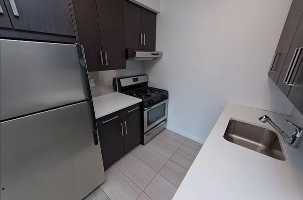 Rented by Compass | media 23