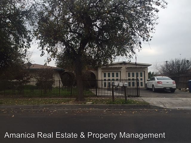 1st image of 25225 Park Ave